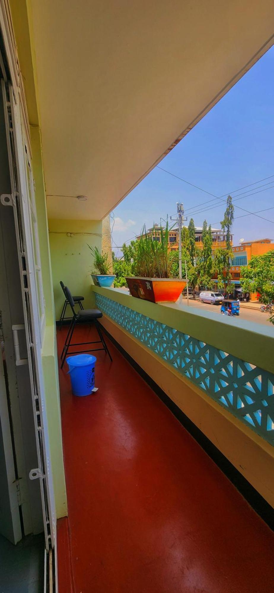 We Travel Hostel Moshi Ngoại thất bức ảnh